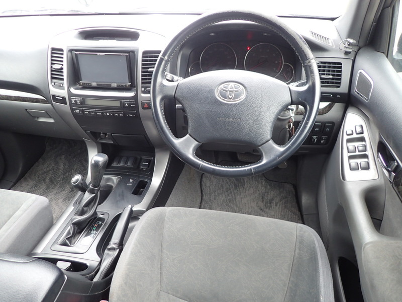 LAND CRUISER PRADO