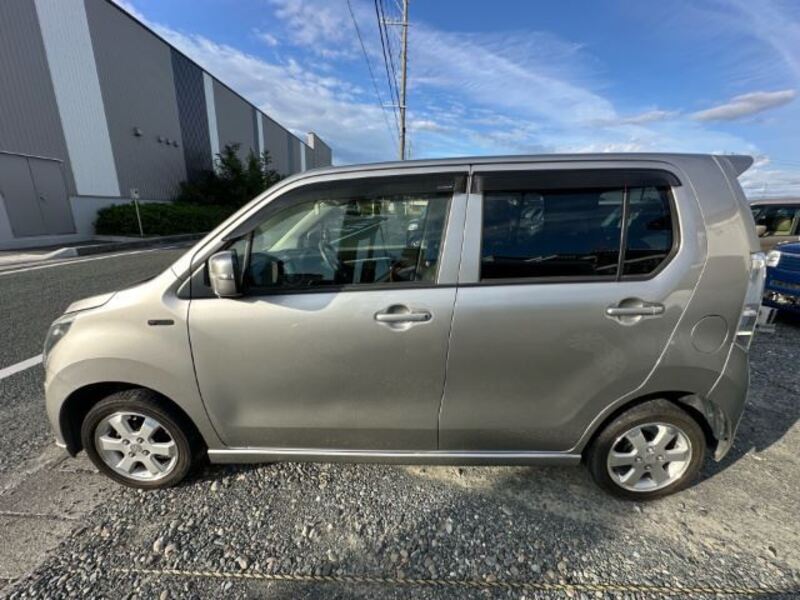 WAGON R