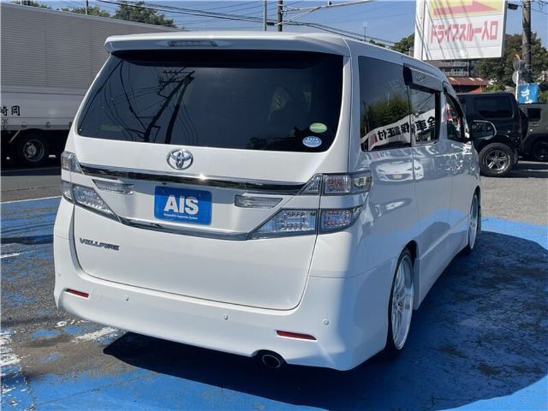 VELLFIRE