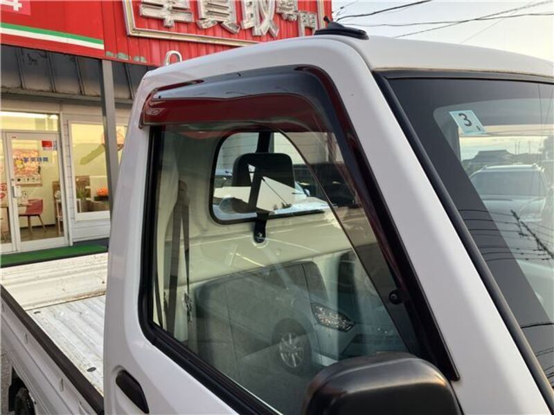 CLIPPER TRUCK