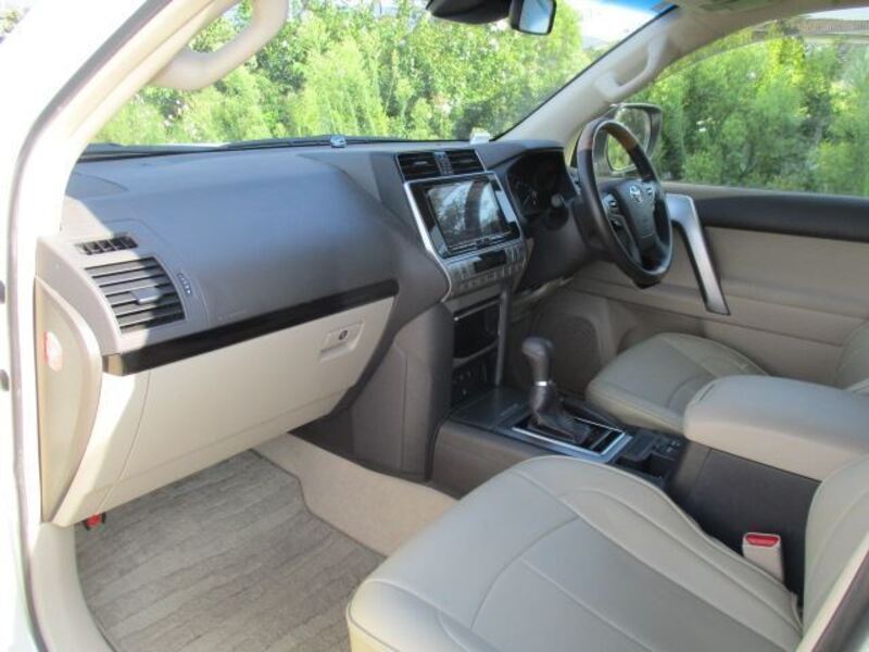 LAND CRUISER PRADO
