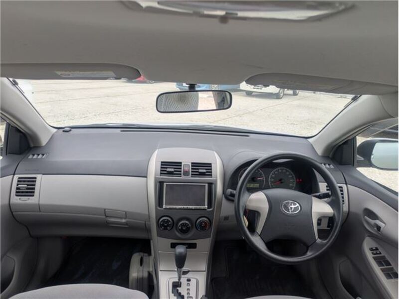 COROLLA AXIO