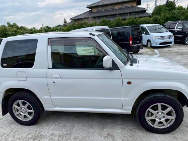 PAJERO MINI