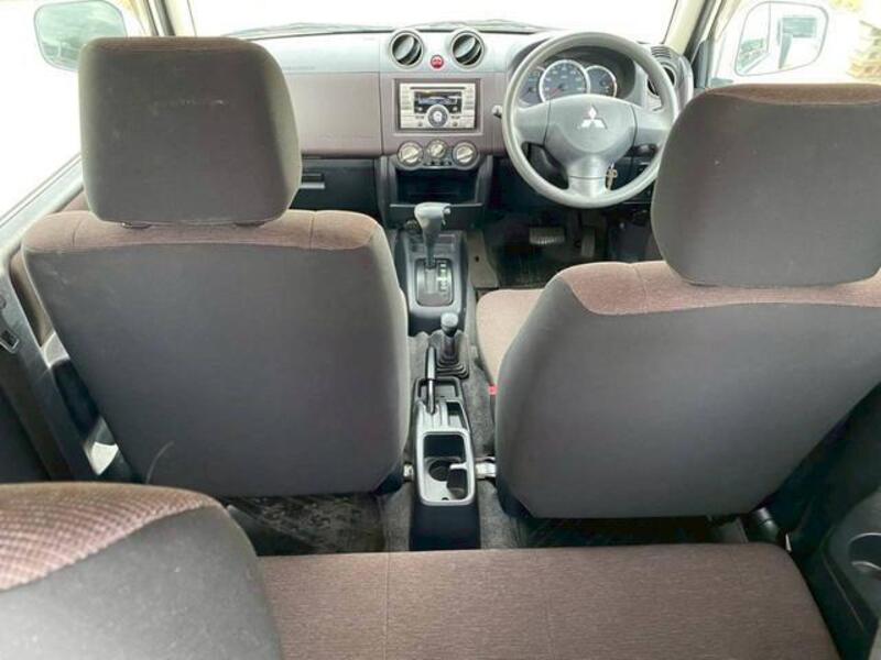PAJERO MINI