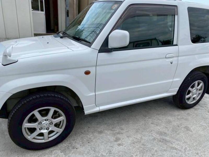 PAJERO MINI