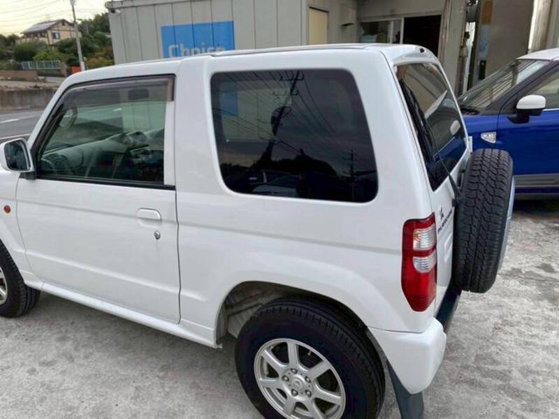 PAJERO MINI