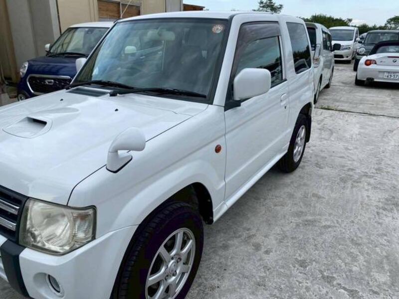 PAJERO MINI