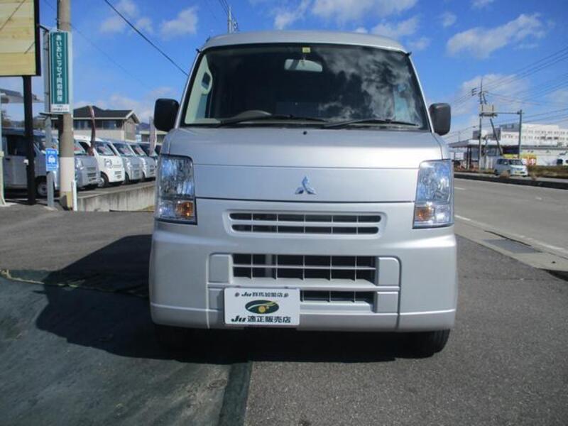 MINICAB VAN