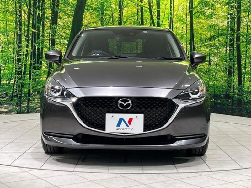 MAZDA2