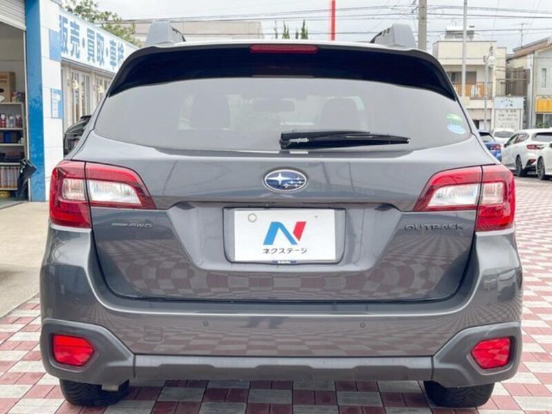 LEGACY OUTBACK