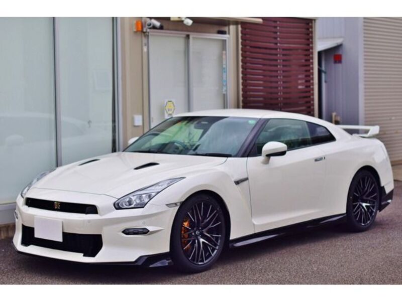 GT-R-0