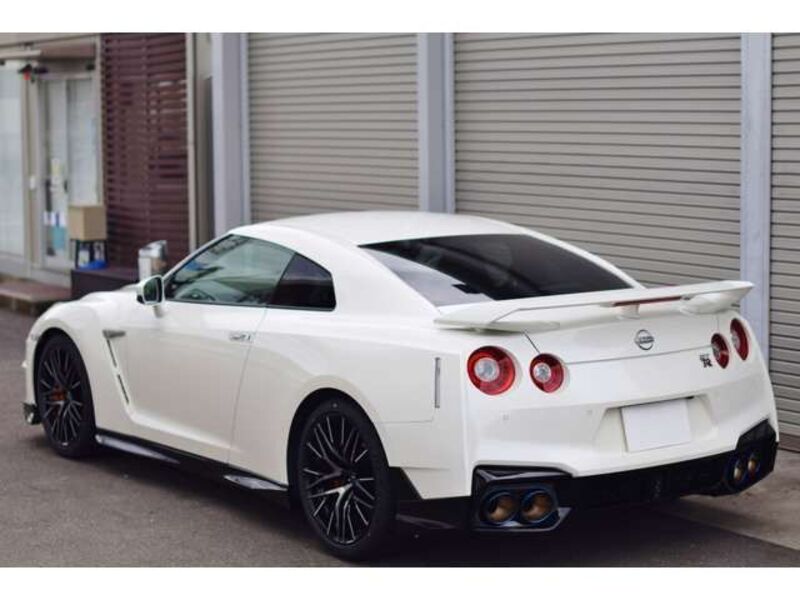 GT-R