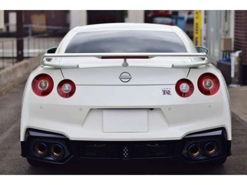 GT-R