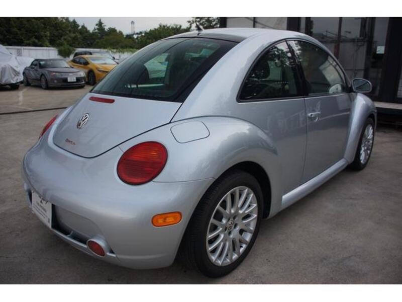 NEW BEETLE