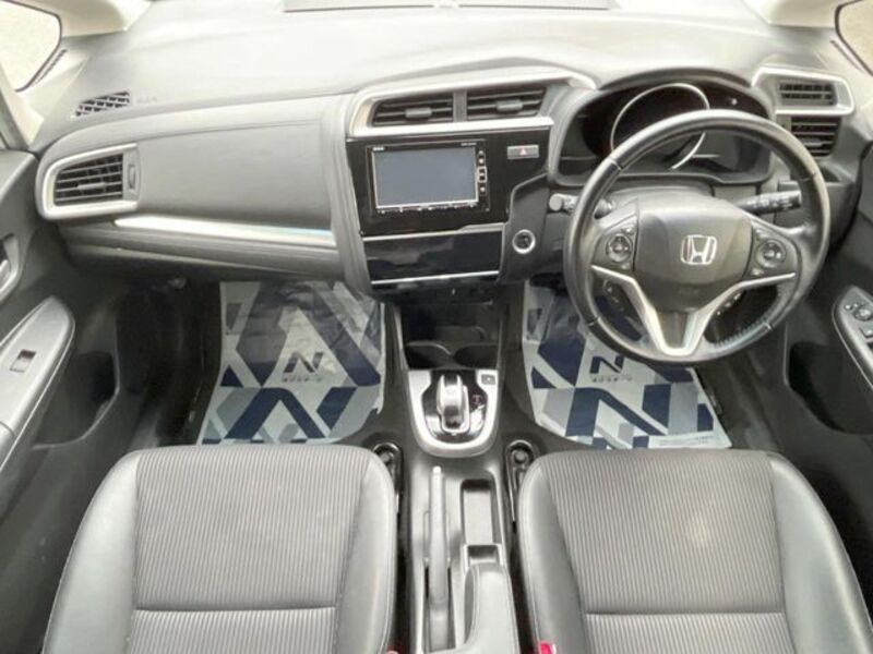 FIT HYBRID