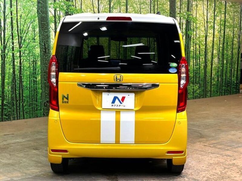 N BOX