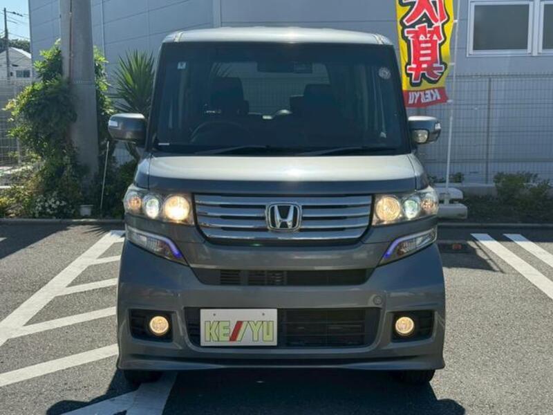 N BOX CUSTOM