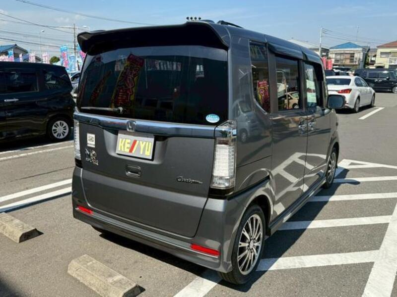 N BOX CUSTOM