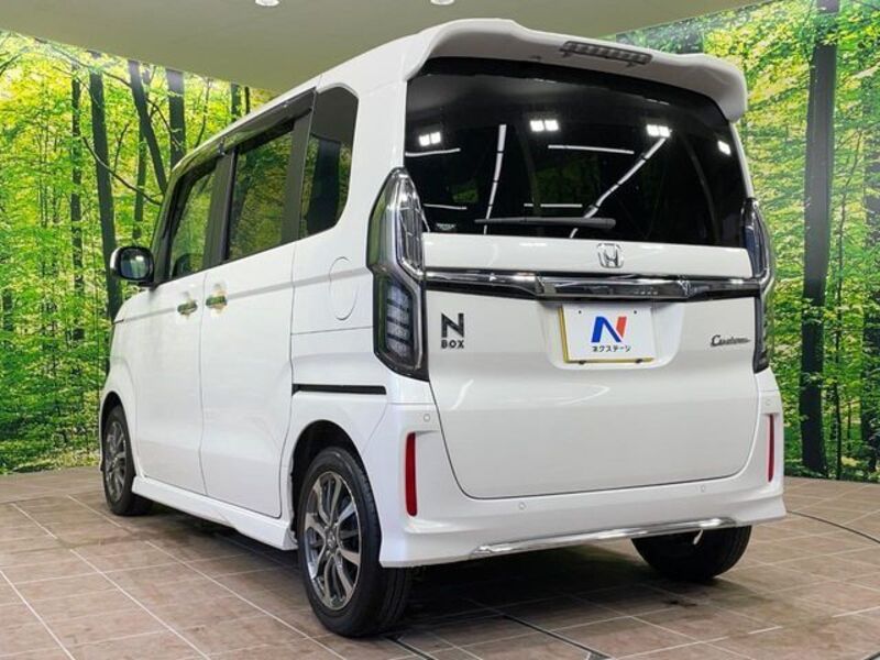 N BOX CUSTOM