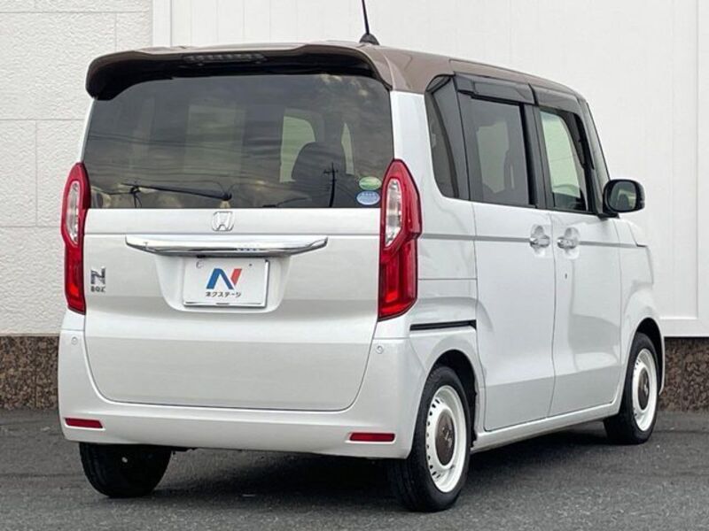 N BOX
