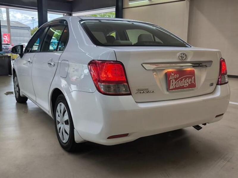 COROLLA AXIO