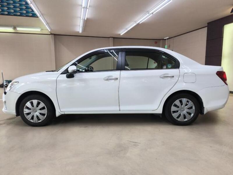 COROLLA AXIO