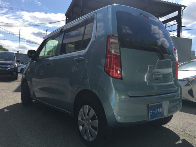 WAGON R