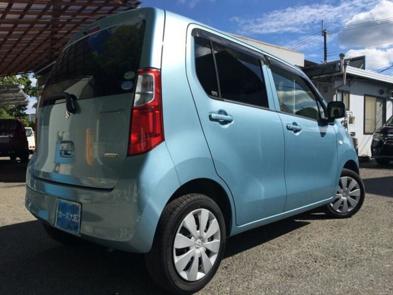 WAGON R