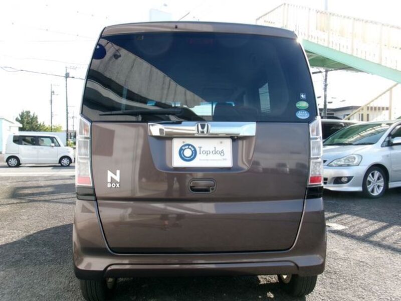 N BOX