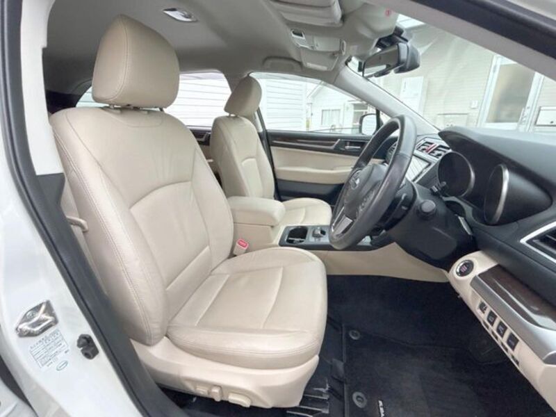 LEGACY OUTBACK