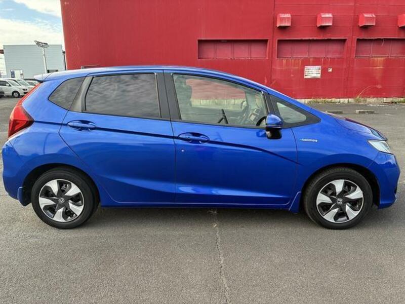 FIT HYBRID