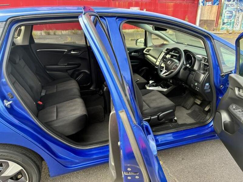FIT HYBRID
