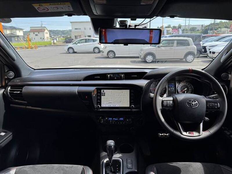HILUX