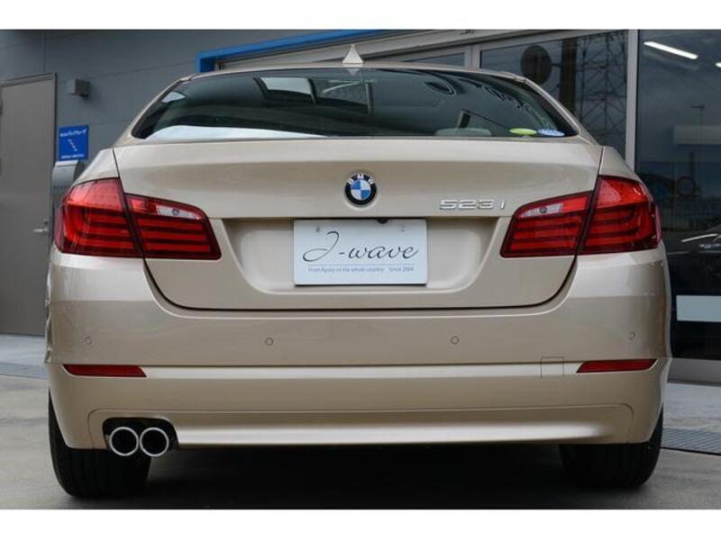 5 SERIES