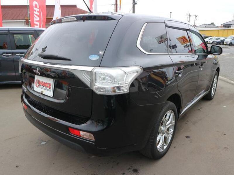 OUTLANDER PHEV