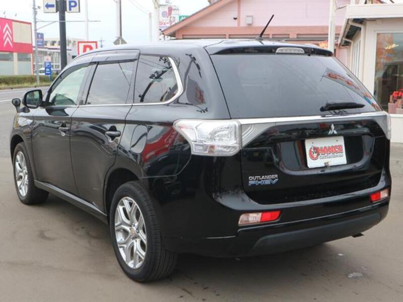 OUTLANDER PHEV