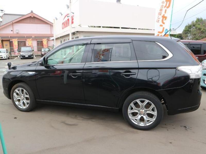 OUTLANDER PHEV