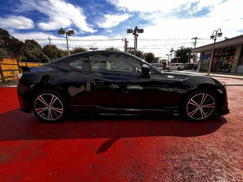 86