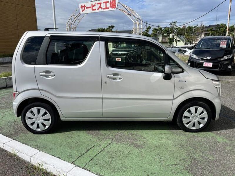 WAGON R