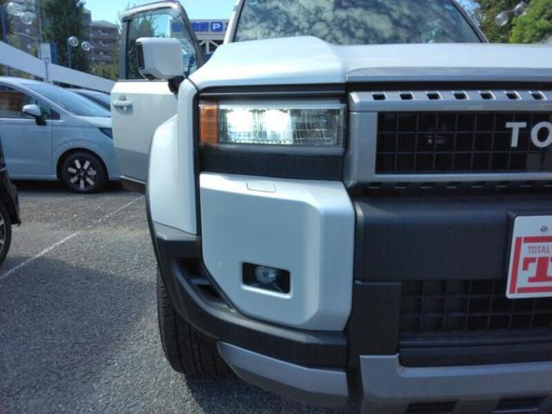 LAND CRUISER 250