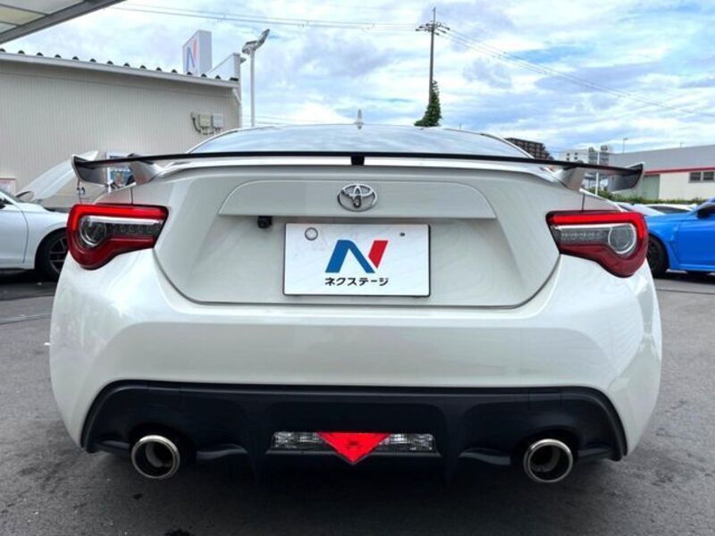 86