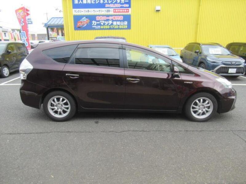 PRIUS ALPHA