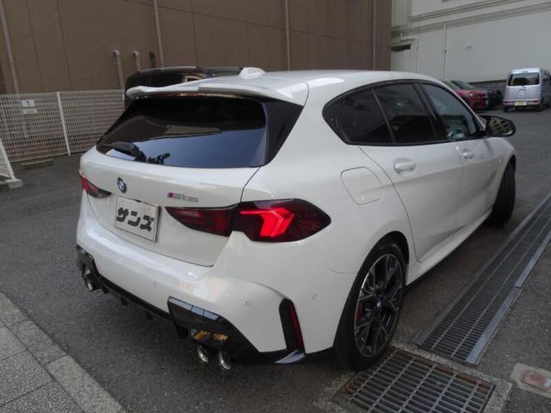 1 SERIES