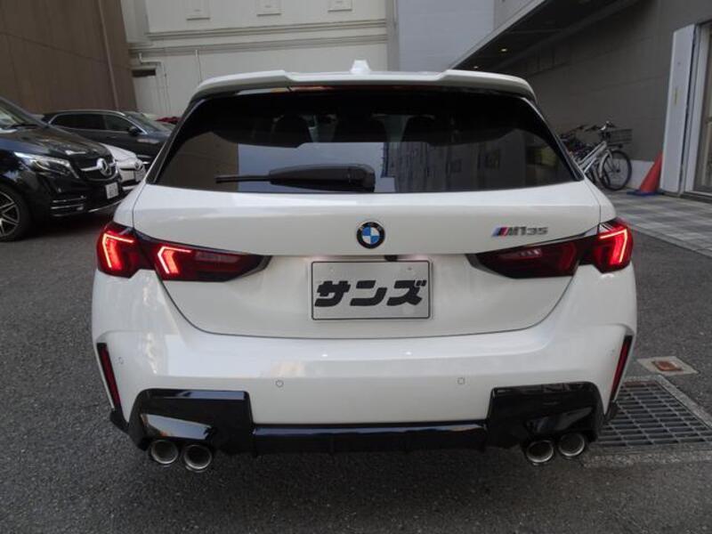 1 SERIES