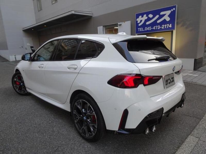 1 SERIES
