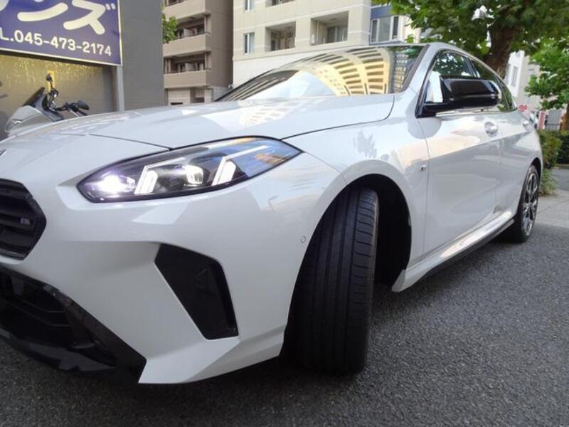 1 SERIES