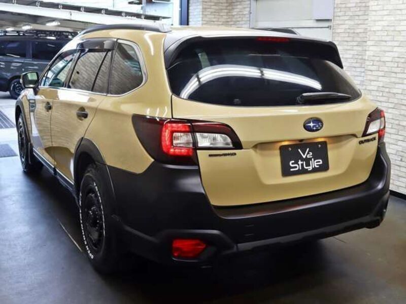 LEGACY OUTBACK