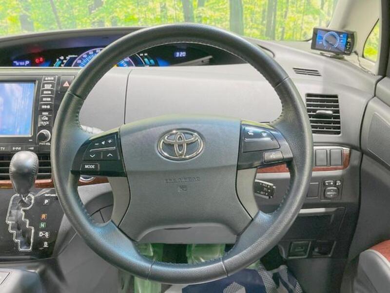 ESTIMA HYBRID