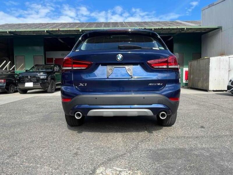 X1