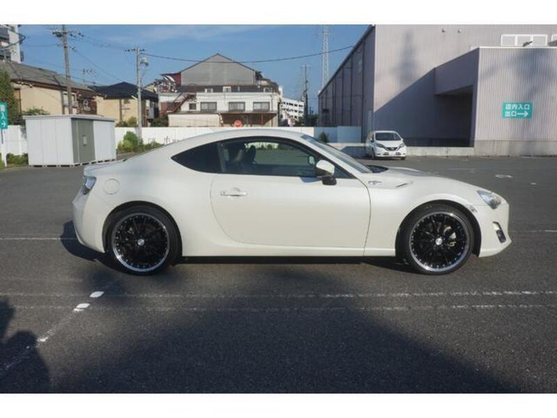 86